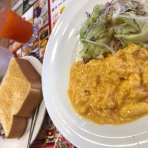 在宅ワークやDTMを快適に！【自作スライドデスク】IKEAのデスクで格安DIY