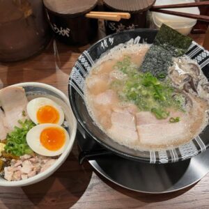 北千住【ふたご】予約限定のはみ出るカルビが食べたい！